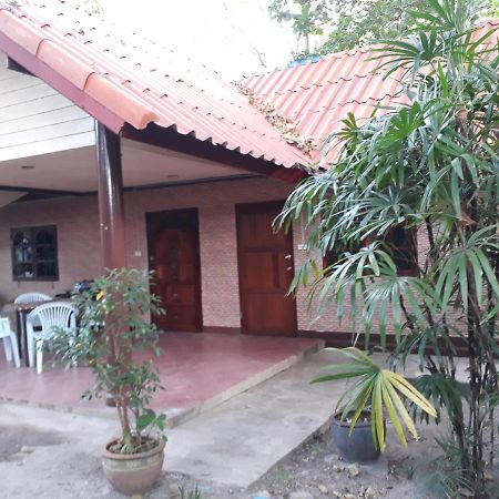 Hans Strand Bungalows Ko Lanta Eksteriør bilde